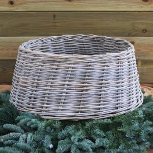 Prútený košík na stojan pod vianočný stromček sivý