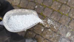 posypový materiál posypová soľ 25 kg